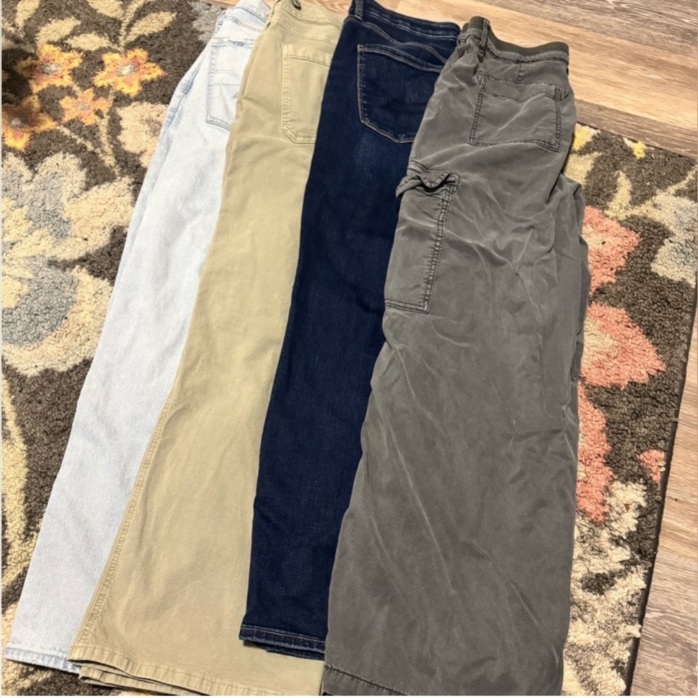 American Eagle Outfitters Women's Jeans - Light Blue, Tan, Dark Blue, Gray